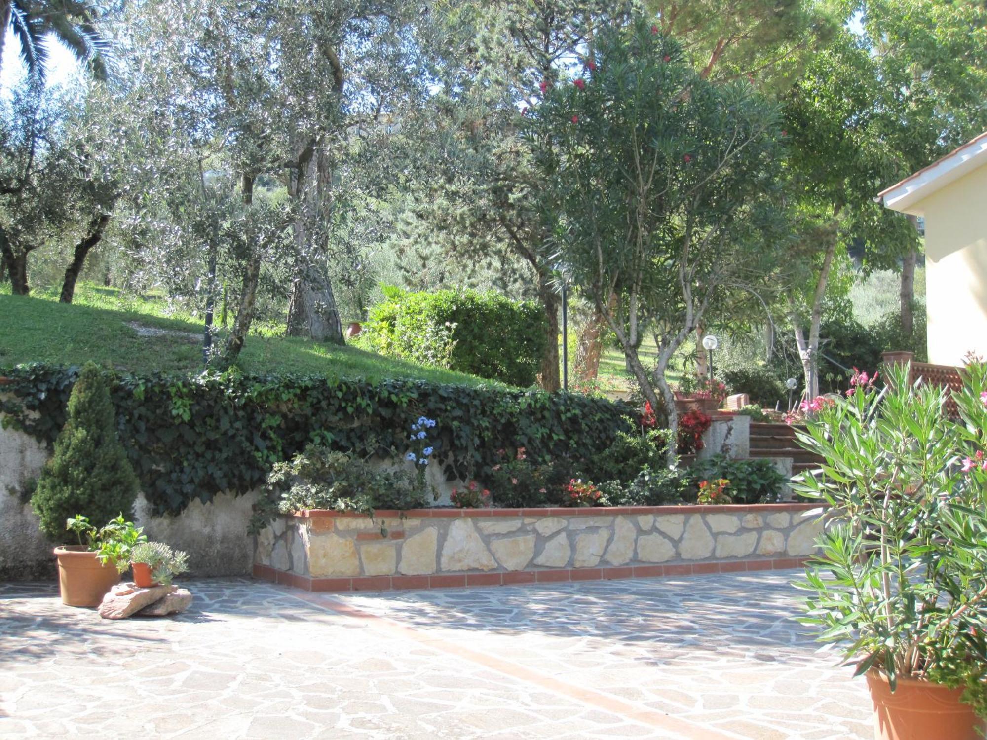 Valle Degli Ulivi Appartamento Terni Buitenkant foto