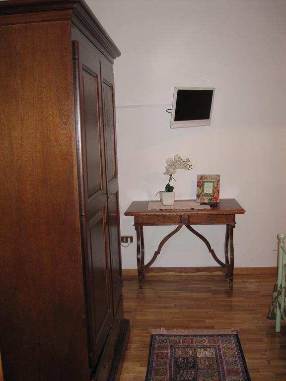 Valle Degli Ulivi Appartamento Terni Buitenkant foto