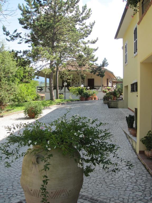 Valle Degli Ulivi Appartamento Terni Buitenkant foto