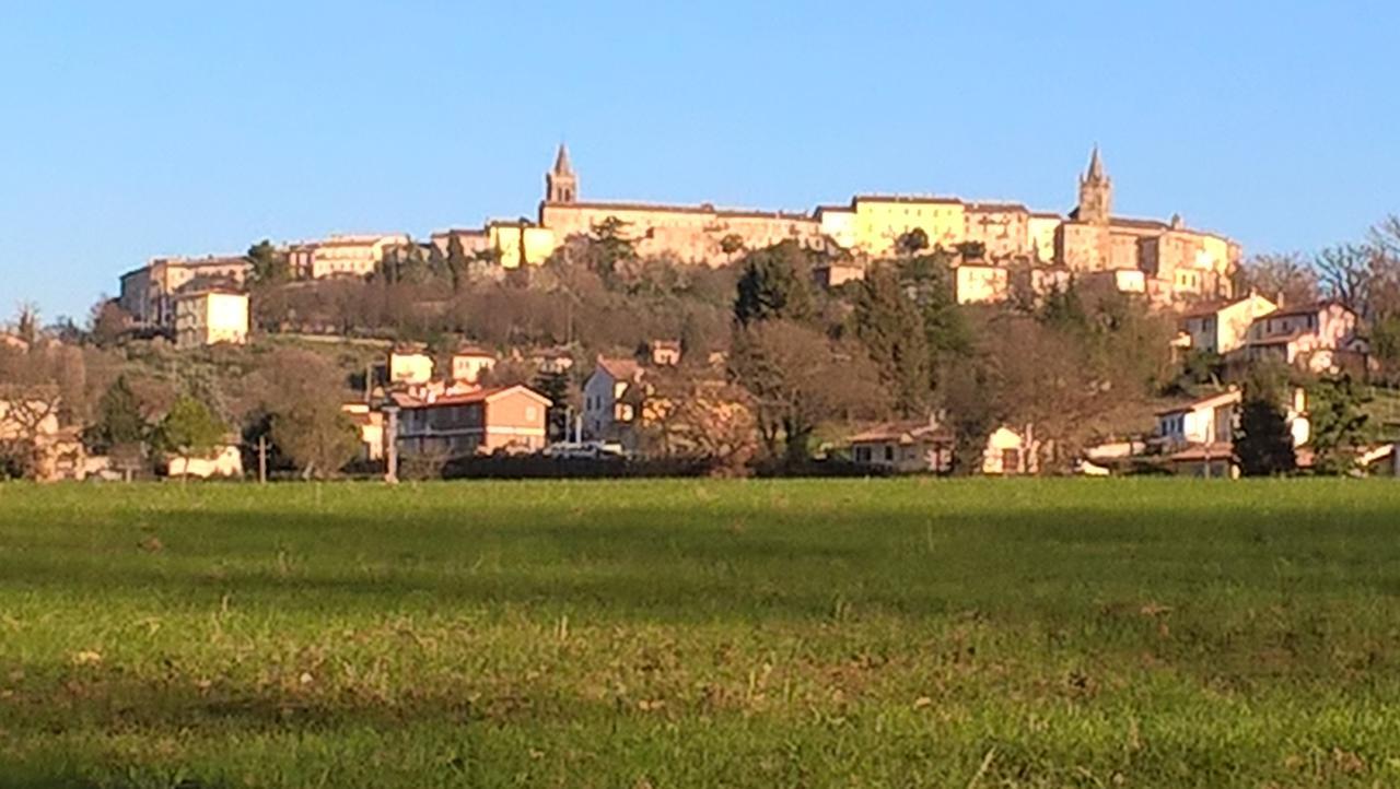 Valle Degli Ulivi Appartamento Terni Buitenkant foto