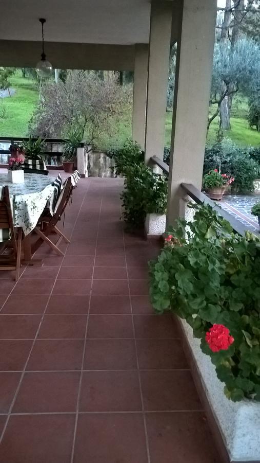 Valle Degli Ulivi Appartamento Terni Buitenkant foto